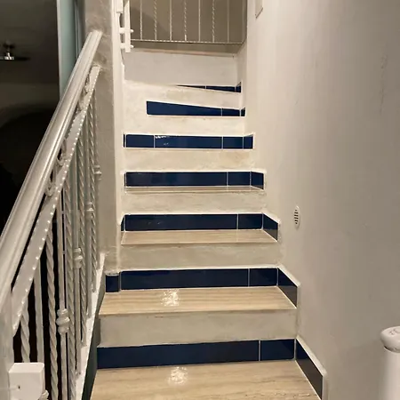 Sunsetonblu - A Dream By The Sea 2 Apartment *